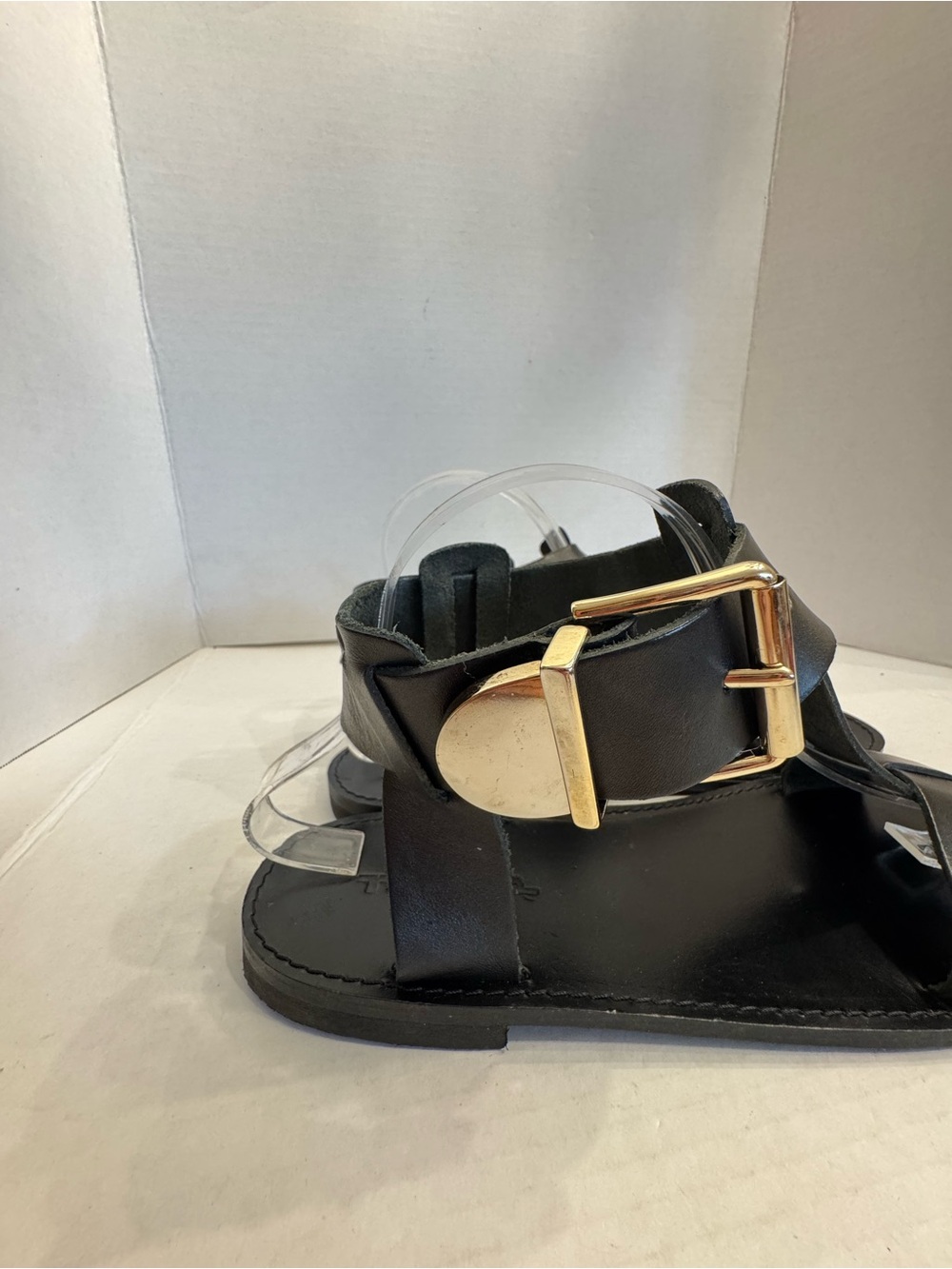 Made in Italy Black Strappy Leather Sandals Gold Buckle Women's EU 40 US 9.5 - Picture 5 of 16